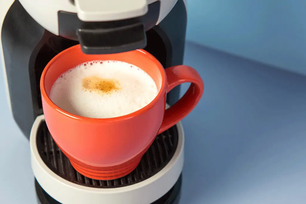 gjør livet enklere med vår kaffemaskin med kapsler – det tar bare noen få sekunder å lage en god kopp kaffe