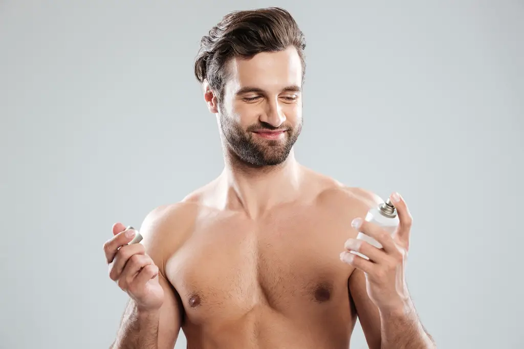 herreparfyme test parfyme for menn parfyme for menn som tiltrekker kvinner til å ønske å være rundt ved første blikk