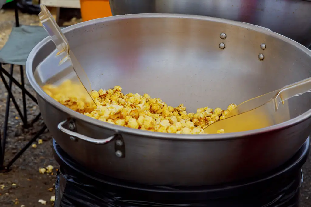 popcornmaskin beste i test gjør din neste fest eller begivenhet enda mer spesiell med en popcornmaskin
